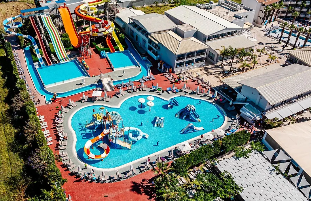 Caretta Beach Resort & Waterpark-1